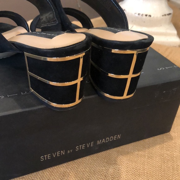 Steve Madden Suede Strap Sandals - Picture 3 of 7